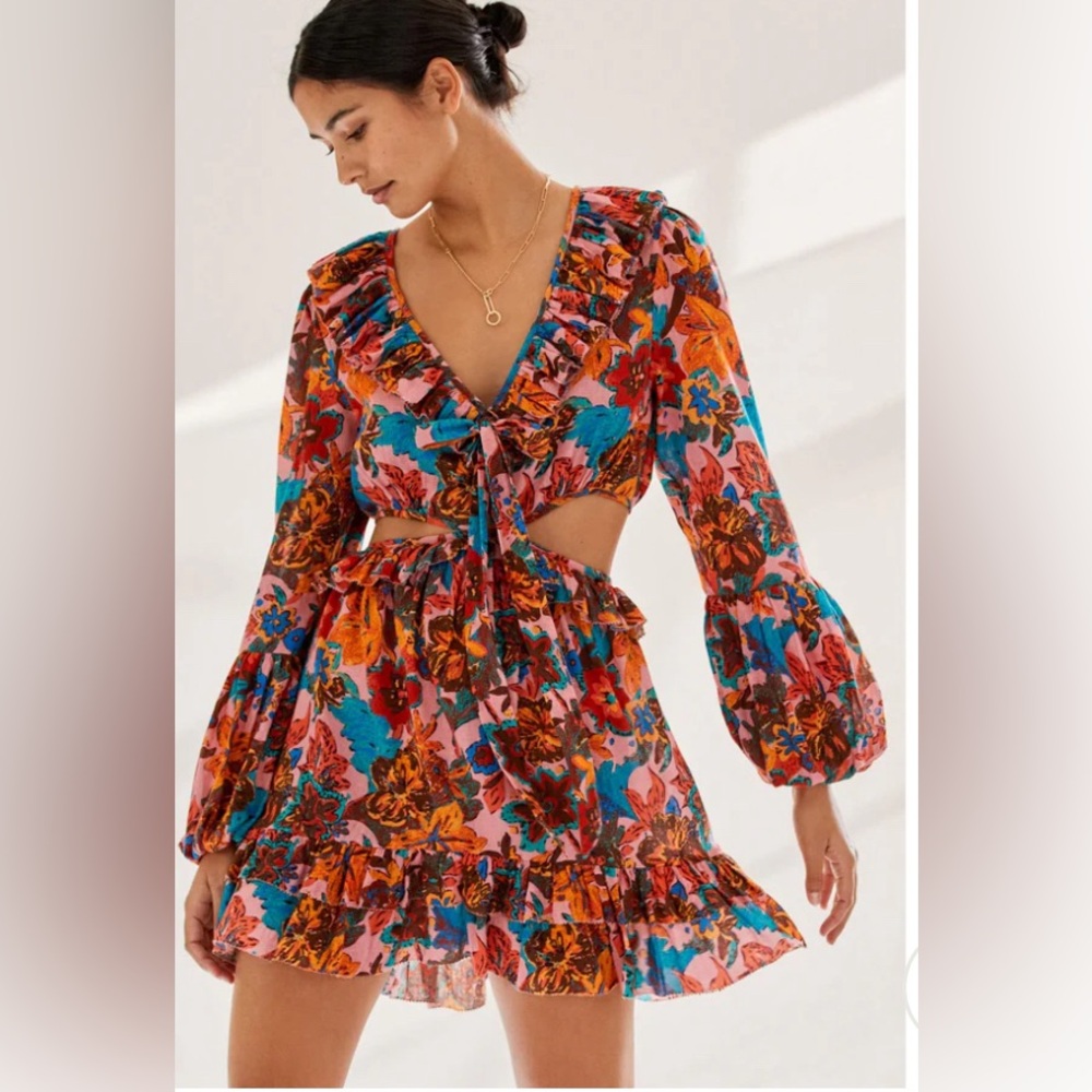 Red and Blue Ruffled Tiered Sundress with Plunge Neckline